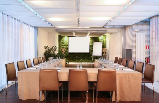 Hotel Claris East Garden Meeting Room GHOTW