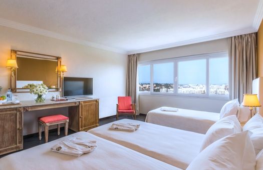 Dom Pedro Vilamoura Triple Room GHOTW