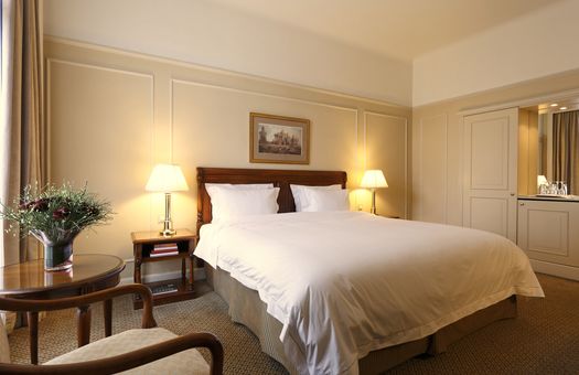 Le Plaza Brussels Executive Suite 1